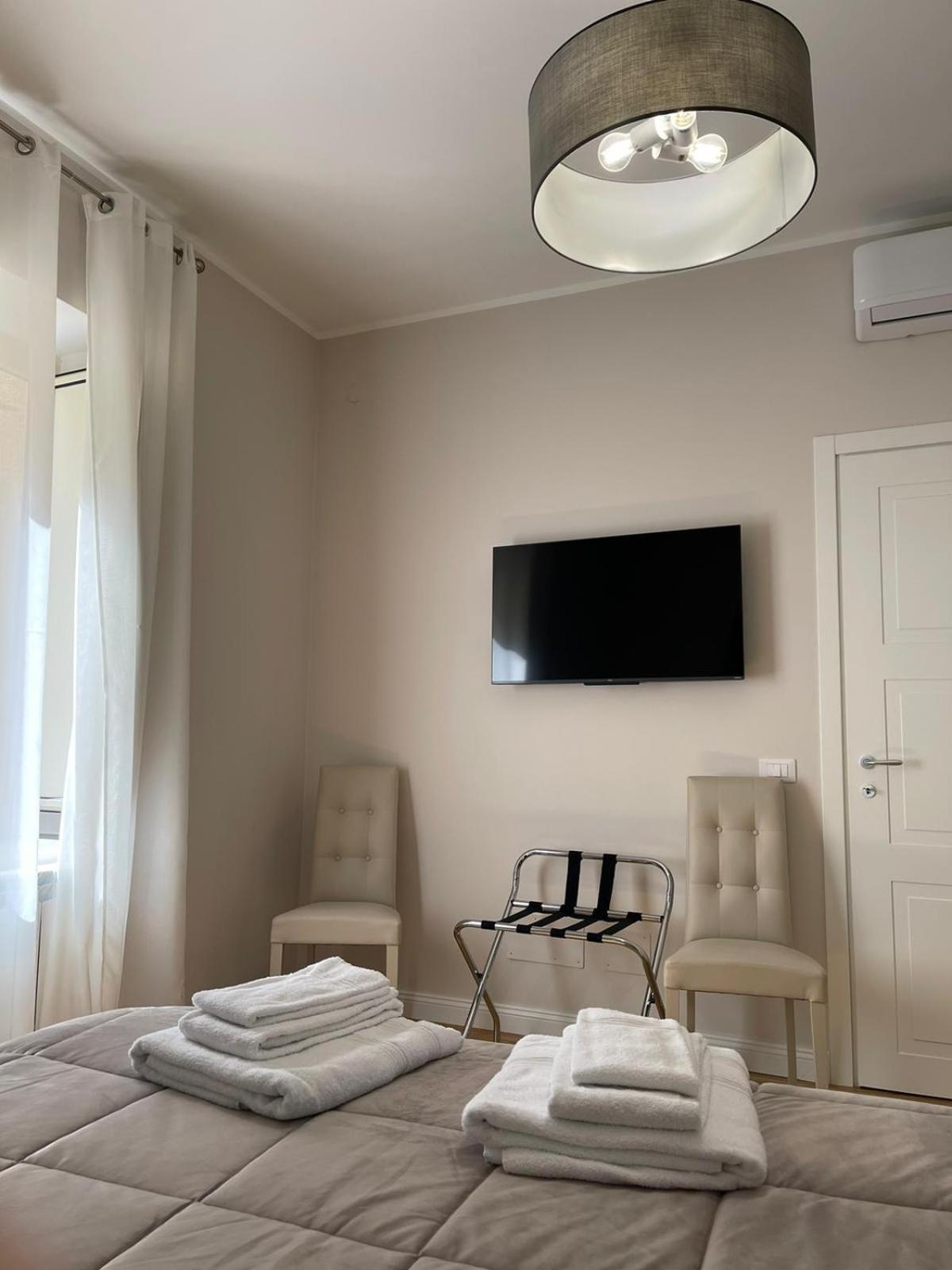 Luxury Apartament'S Celso Palermo Bagian luar foto